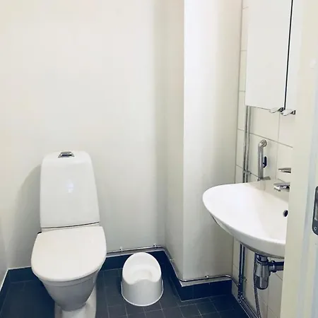 With 3 Bedrooms 10 Minutes From City Center * Helsinki