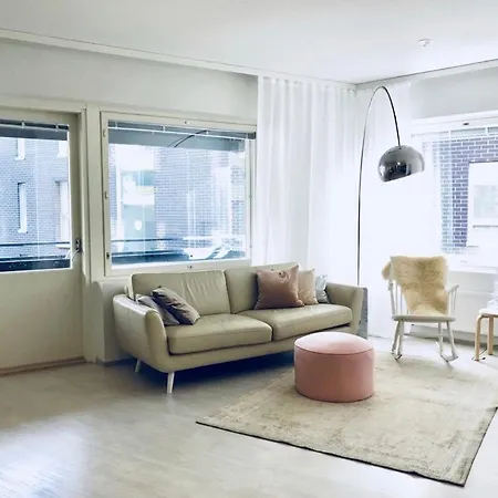 With 3 Bedrooms 10 Minutes From City Center *