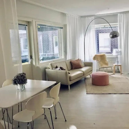 Apartment With 3 Bedrooms 10 Minutes From City Center